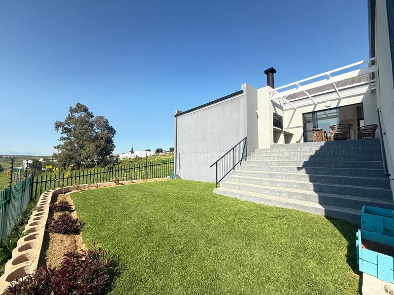 2 Bedroom Property for Sale in Klipfontein Western Cape